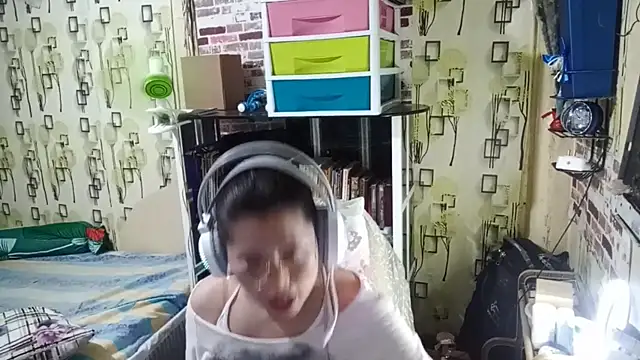 TennieReichow Pertunjukan Webcam