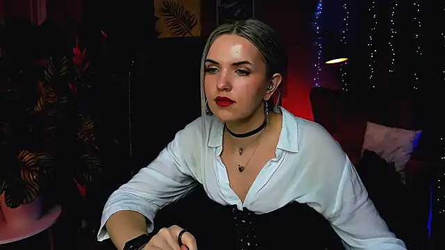 AliceSmite: απευθείας συνομιλία ΧΧΧ