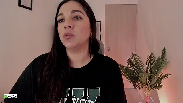 Chat XXX en directo de urcute_kitten