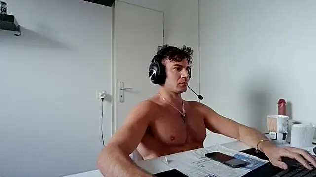 alpha-hunk Webcam-Show