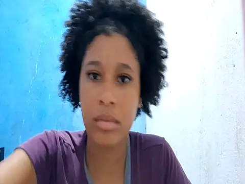 Chat +18 de MadelynStamant ao vivo