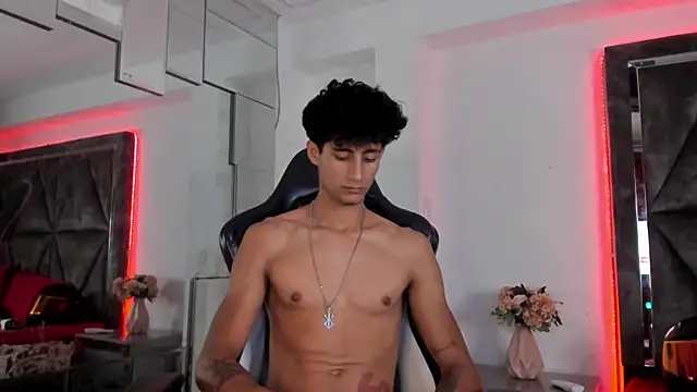 MaxiimoRomano_: απευθείας συνομιλία ΧΧΧ