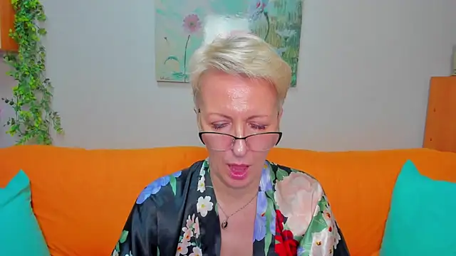 iamyourdream89 Live XXX-Chat