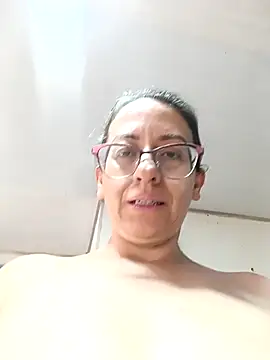 Chat XXX en directo de miss_hanna07