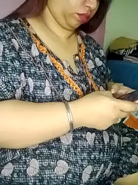 Ravina_patil1's Webcam Show