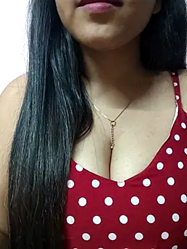 Sharvari-Wagh Chat XXX in diretta