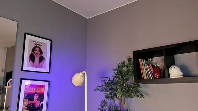 Mystic_blue's Live XXX Chat