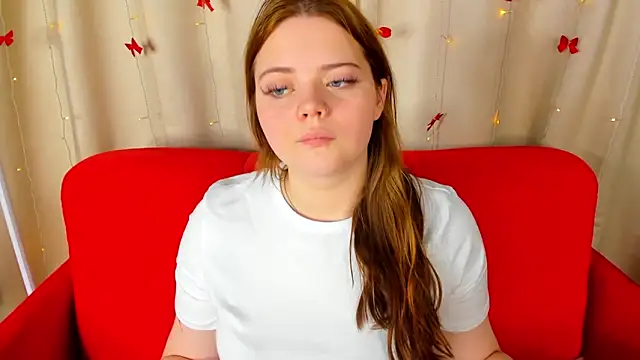 KellyFiery Adlı Modelin Canlı XXX Sohbeti