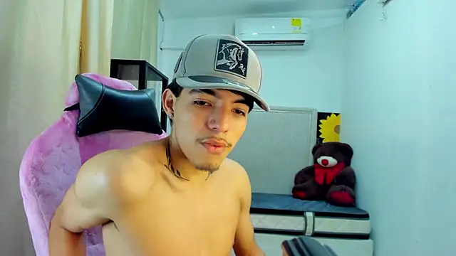 Bad_bunnyy_ Live XXX-Chat