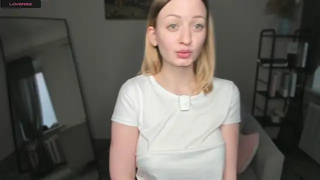 PeiLoynd: διαδικτυακό σόου στην κάμερα