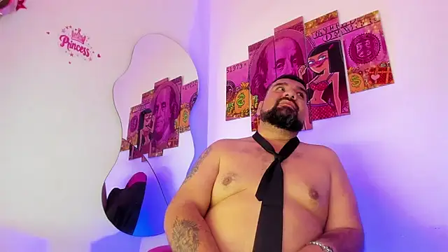 horus_gil: διαδικτυακό σόου στην κάμερα