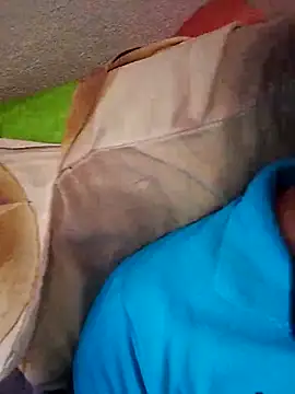 tarra122 在線直播表演