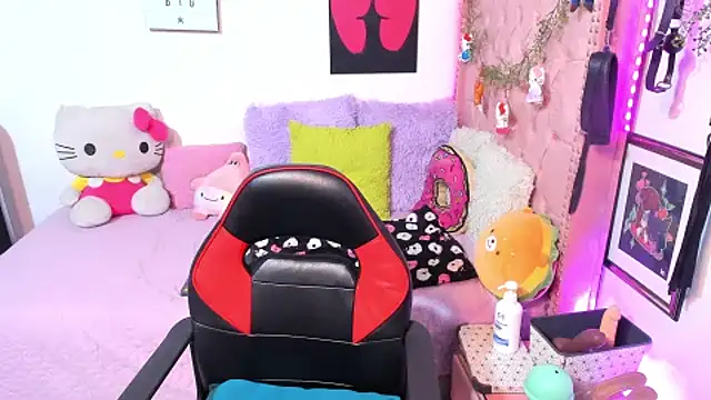 LillyCandy's Live XXX Chat