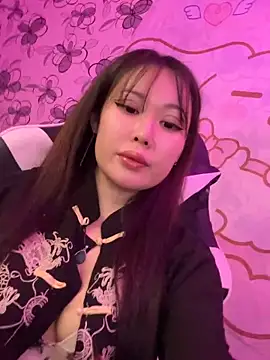 YukiiTYAN Chat XXX live