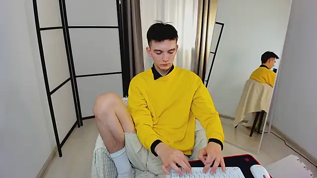 Ian_Harrickton Chat XXX in diretta