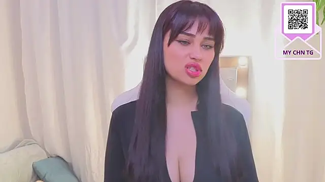 Sofia_Plump's Live XXX Chat