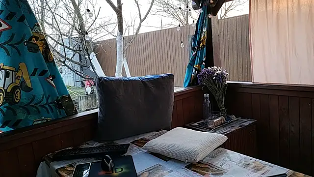 Živý XXX chat Vuitton