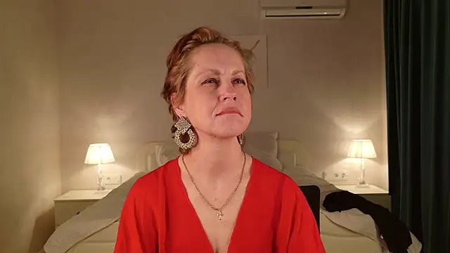 Онлайн чат XXX LioraWeiss