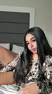 Czat XXX na żywo – LilMisIndianx