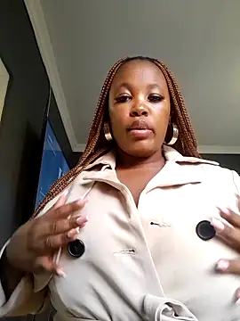 Chat +18 de SWEETDOLLY29XX ao vivo