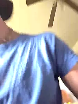 Chatroom XXX en direct de JockNThirsty