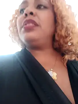 ELLA_KELLY live XXX chat