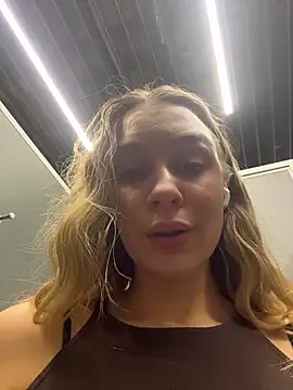 Chat +18 de SashaCatt ao vivo