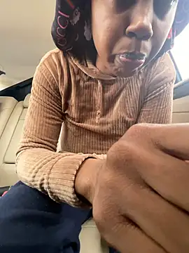 Czat XXX na żywo – TheRealOshunQueen