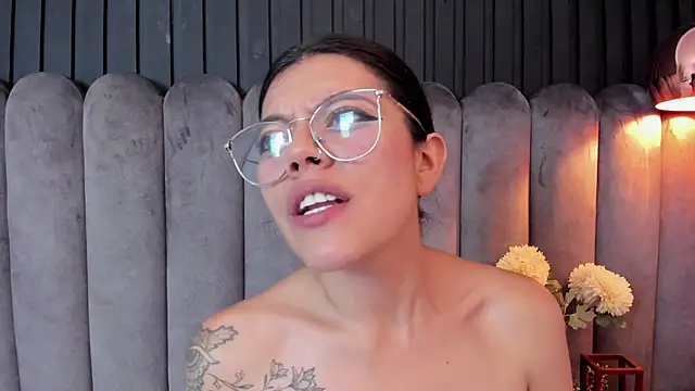 Lanadelrey_1 Chat XXX live