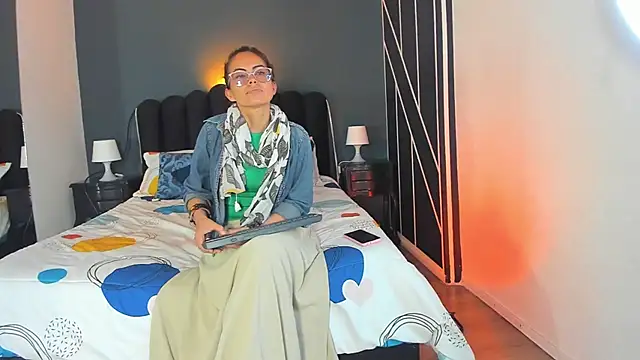 ShaylaMars Live XXX Chat