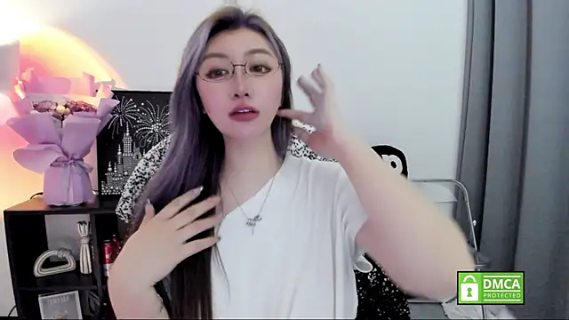 دردشة Cute_Mango الجنسية المباشرة