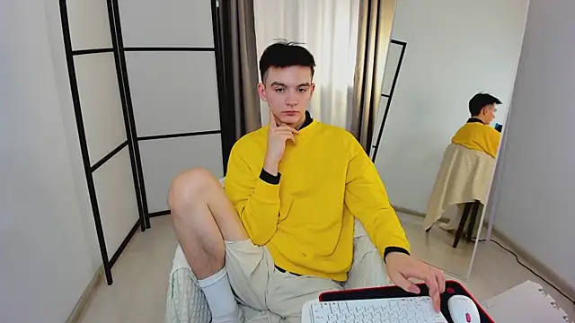 Ian_Harrickton Chat XXX in diretta