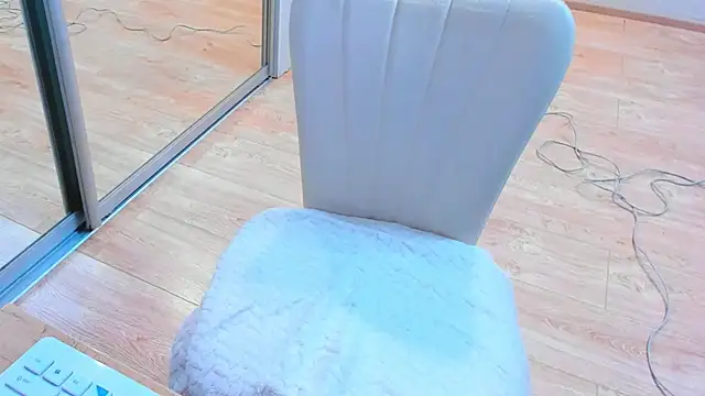 liloneforyou Chat XXX live