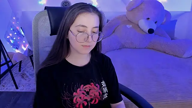 VirtuallVoyant 라이브 XXX 채팅