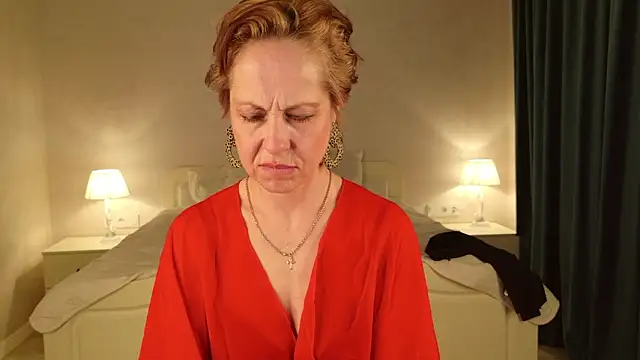 LioraWeiss Chat XXX live