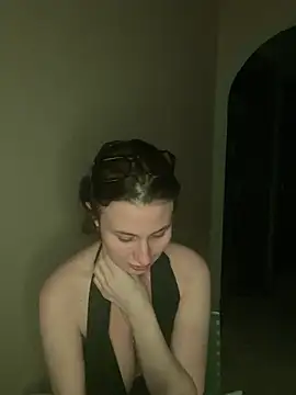 Flossy_Vettie Adlı Modelin Canlı XXX Sohbeti