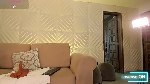 KylaMorrison Live XXX-chat