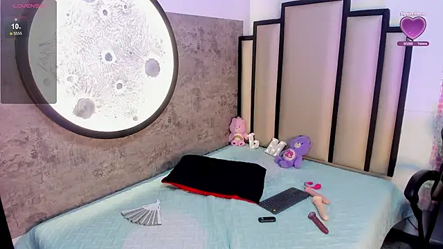 Melody-Joness Adlı Modelin Canlı XXX Sohbeti