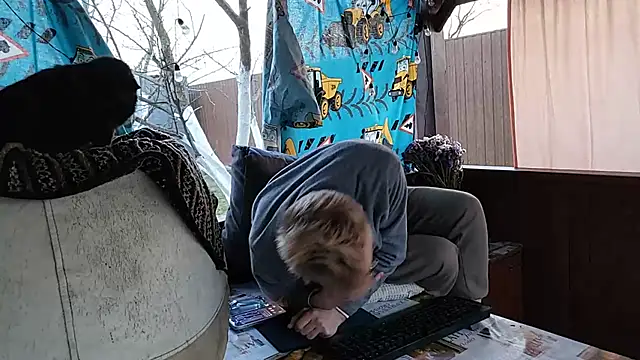 Živý XXX chat Vuitton