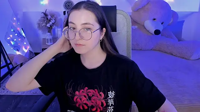 VirtuallVoyant 라이브 XXX 채팅