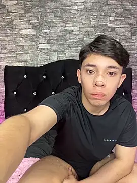 Show de Noah_ledom na webcam