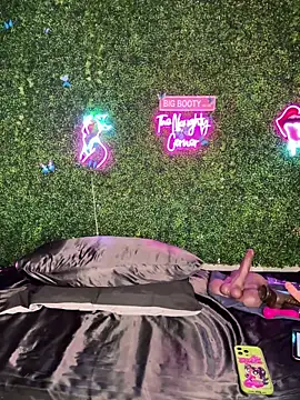 RenaThickAssのライブXXXチャット