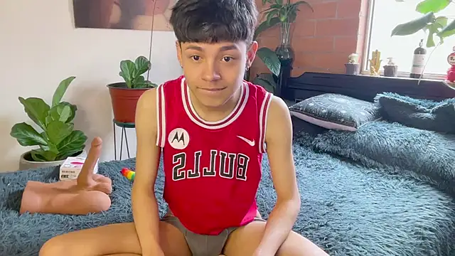 Andy_Belier23のライブXXXチャット