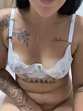 Chat +18 de vivicortez ao vivo