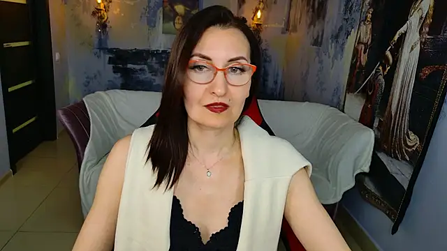 UnaTerra's Live XXX Chat