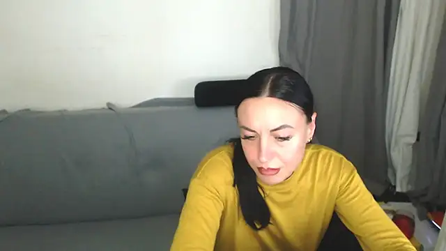 CloveLove: απευθείας συνομιλία ΧΧΧ