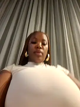 แชท XXX สดของ SWEETDOLLY29XX