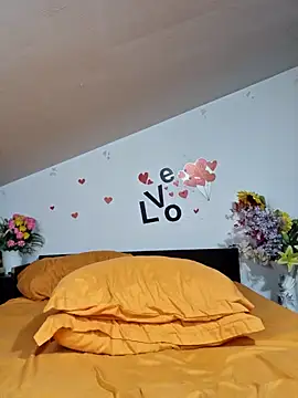 XXX chat uživo modela SweetMaddy888