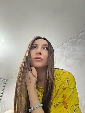 viviandaimond1n Live XXX chat