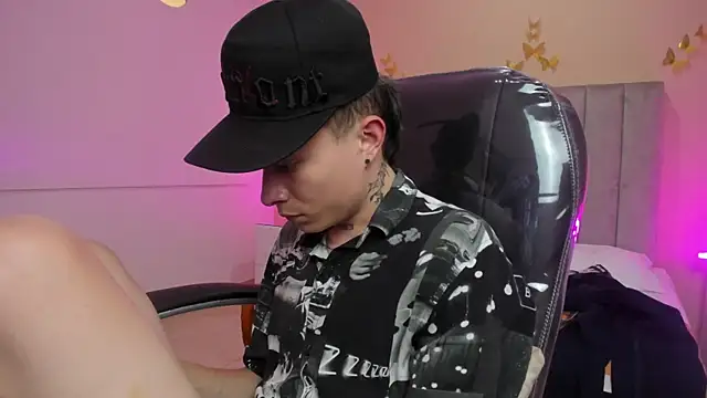 Nascary_Fox Adlı Modelin Canlı XXX Sohbeti